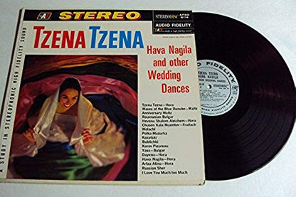 Harry Brown (18), Ray Musiker, Sonny Kippe, Skippy Sperling, Marvin Kutcher, Charles Karoll, Sam Kutcher : Tzena Tzena, Hava Nagila And Other Wedding Dances (LP, Album, Sil)